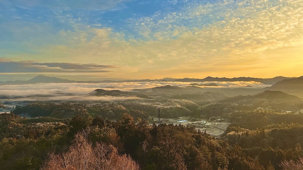 円山城頂上　霜が降りた日に